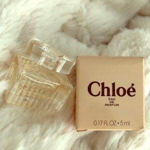 Chloe mini